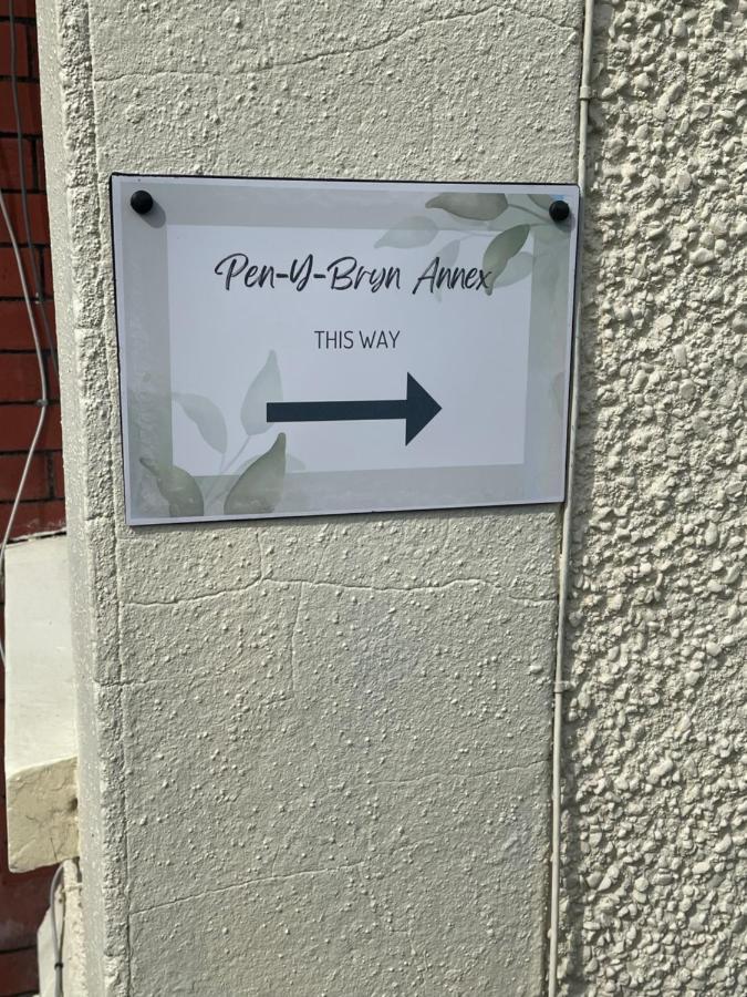 Pen-Y-Bryn Annex Hotel Brynmenin Ngoại thất bức ảnh
